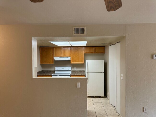 Photo - 4304 SW 70th Terrace