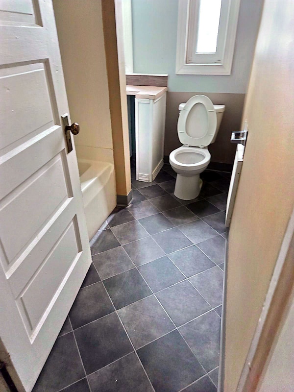 Building Photo - 400 Chestnut St