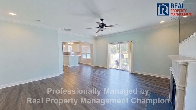Photo - Spacious 3 BD/2.5 BA + Bonus Room | Community Boat Ramp & Dock Access
