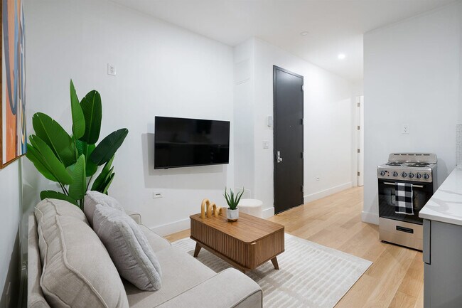 Photo - 1290 1st Ave Unidad FL2-ID1022011P