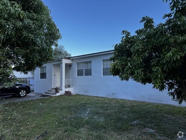 Building Photo - 1125 NW 144th St Rental