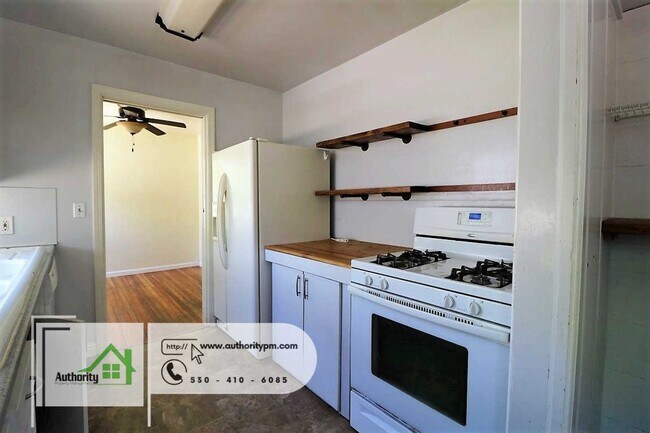 Photo - 841 South St