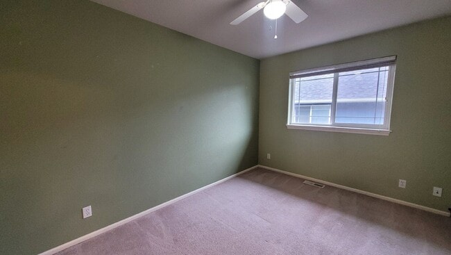 Photo - 310 Village Dr