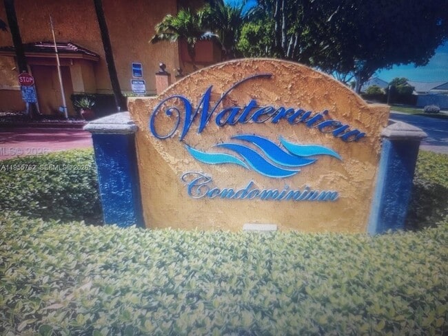 Building Photo - 14930 SW 82nd Terrace Unit 16-304