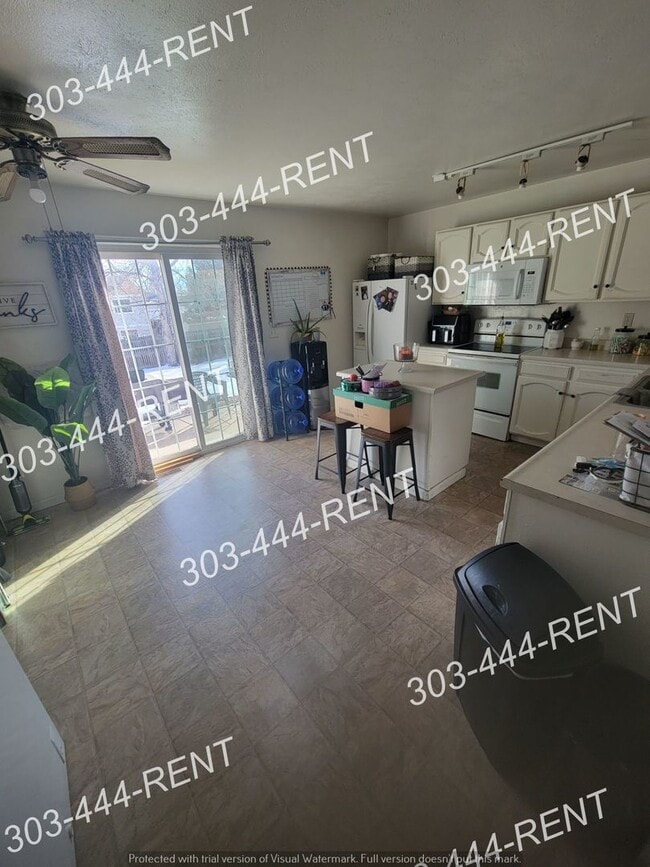 Photo - Large 4 Bedroom 3 Bathroom Home on Corner Lot!