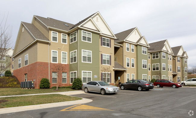 Building Photo - Round Hill Meadows Rental