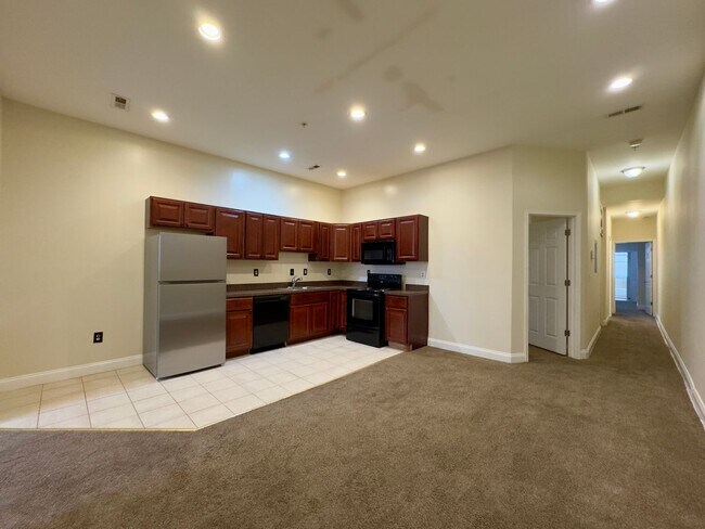 Photo - 2227 St Paul St Apartment Unit 2