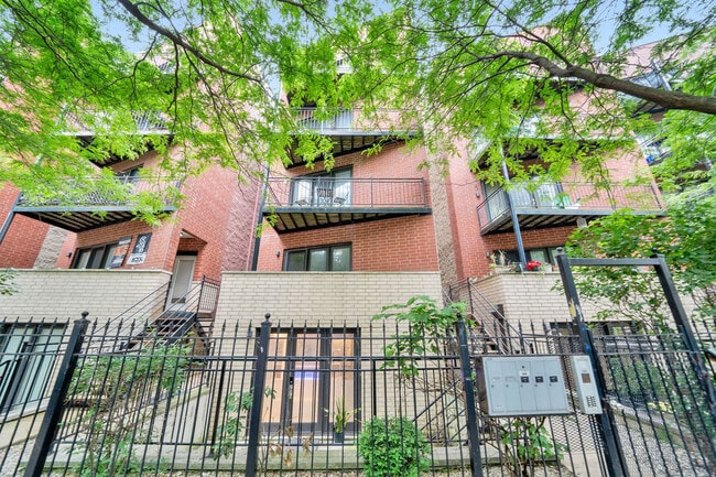 Building Photo - 25 E 26th St Unit 1 Rental