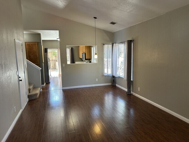 Photo - Wonderful 3 Bedroom, 2 Bath Home in Glen Cove