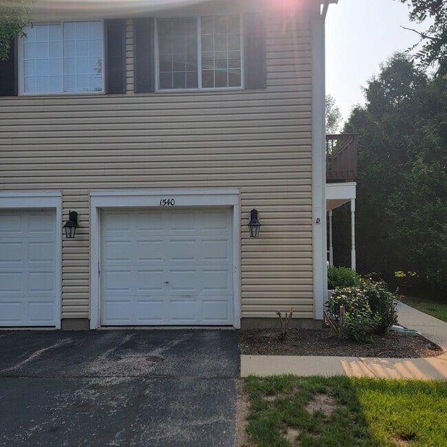 Photo - 1540 Hickory Rd Unit 1540