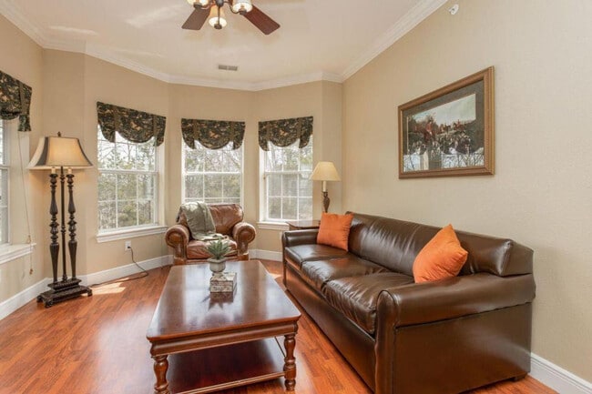 Building Photo - 175 Golf View Dr Unit ID1267966P Rental