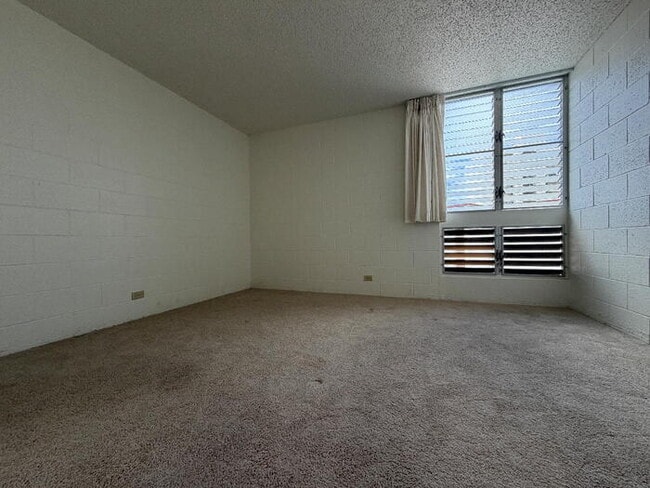 Photo - To register for the showing time, note the 4 digit code: 4198 and click "APPLY NOW."(mobile:orang...