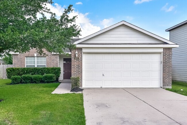 Building Photo - 4002 Hollow Cove Ln