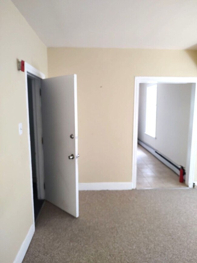 Photo - 134 W Mt Pleasant Ave Unit 2