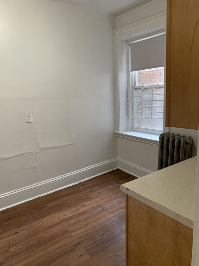 Photo - 1377 Commonwealth Ave Unidad 6