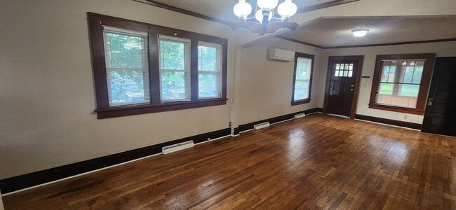 Photo - Fully fenced yard with stainless steel appliances including gas stove!