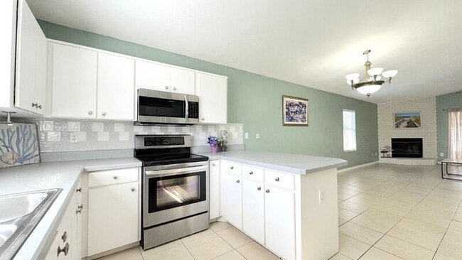 Building Photo - 1467 Bay Grove Dr