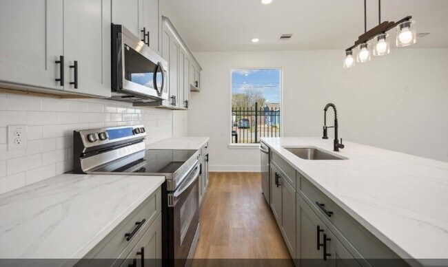 Photo - 4501 Newberry St Unit B