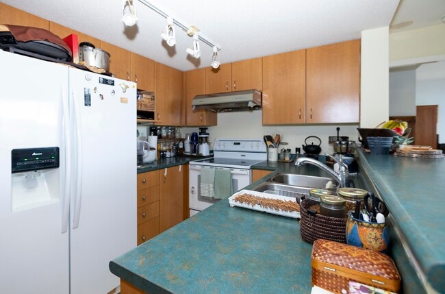 5288 Melbourne St Unit 1908