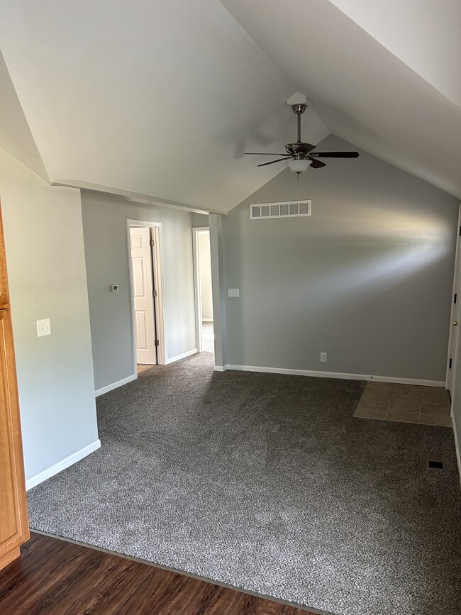 Photo - 8985 Main St Unidad 1