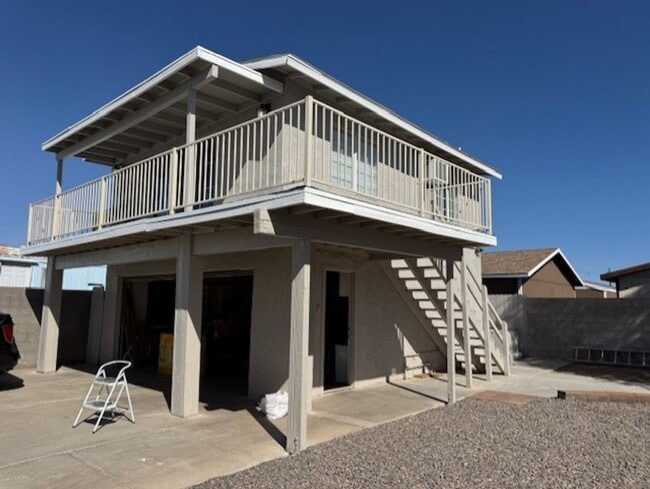Photo - 4BR plus Bonus Room, 4 BA incls  Fully Furnished Casita, Garage, Colorado River!!