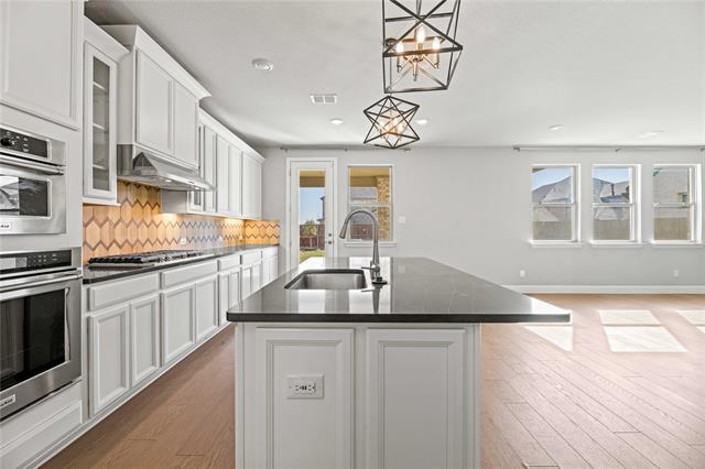 Photo - 2148 Chapman Ln