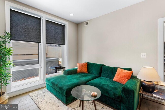 Photo - 1028 Bladensburg Rd NE Unit 13