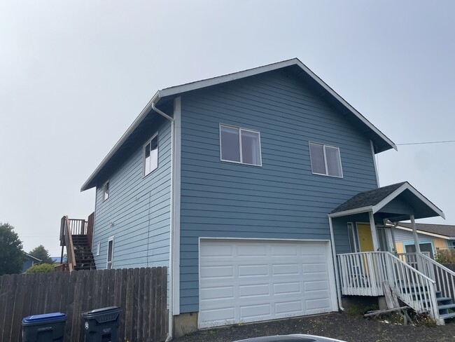 Building Photo - 399 Ocean Shores Blvd SW Rental