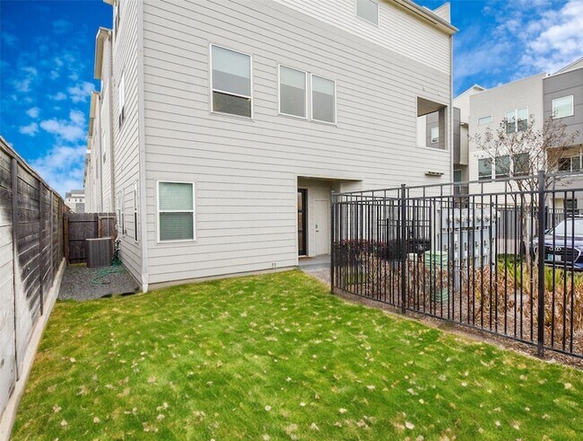 Photo - 2703 Eado Edge Ct