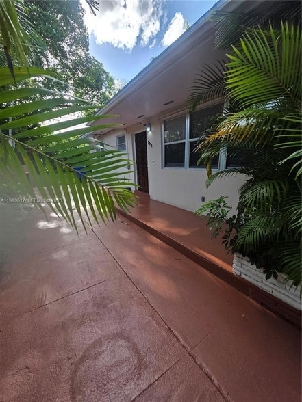 Photo - 2832 SW 37th Ave Unit 2834