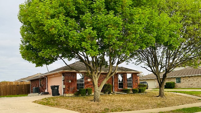 Photo - 1013 Chesterfield Dr Casa