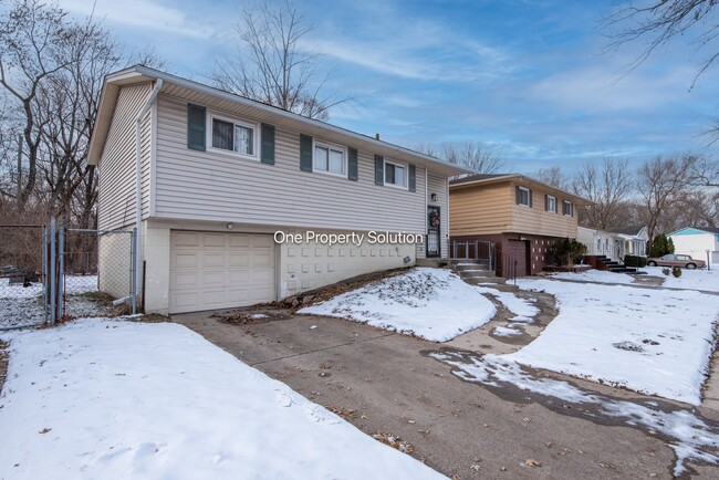 Photo - 576 S New Jersey St