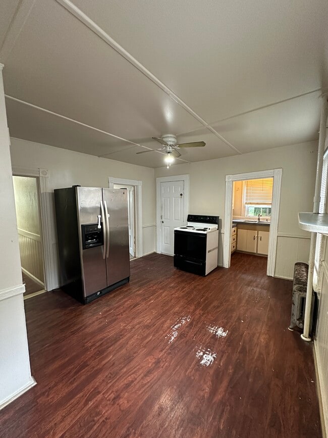 Photo - 41 Lewiston Ave Unit 2nd floor