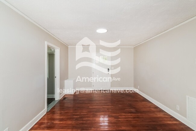 Photo - 2813 Dubard St