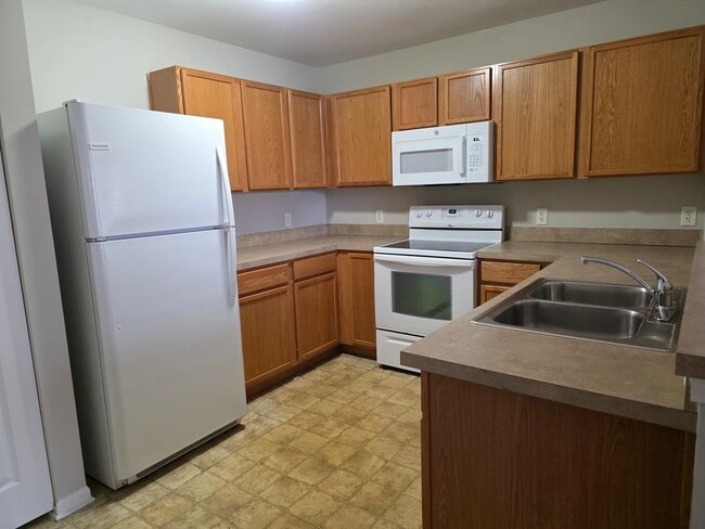 Photo - 234 Bertram Dr Unidad D