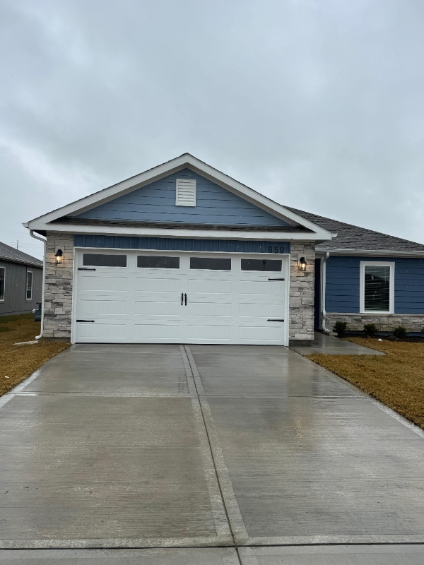 Photo - 893 N Buckeye St