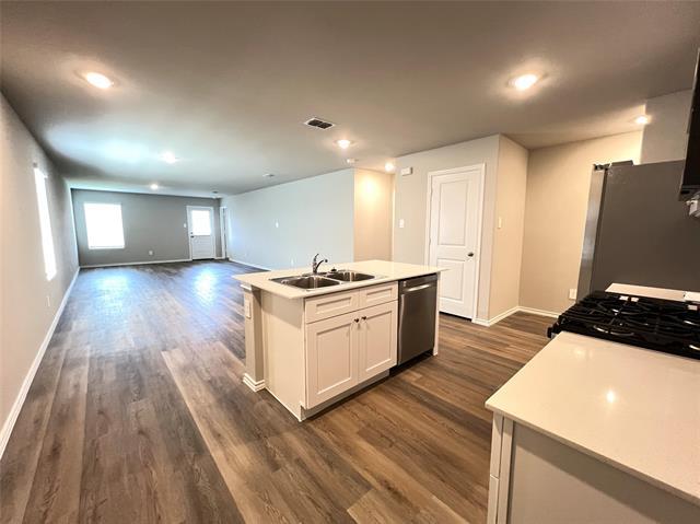 Photo - 5557 Rollins Dr
