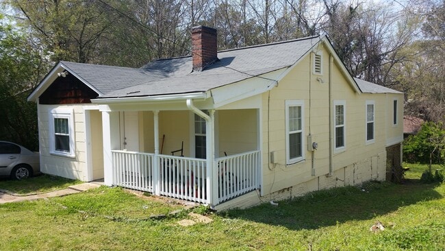 Building Photo - Call this place HOME