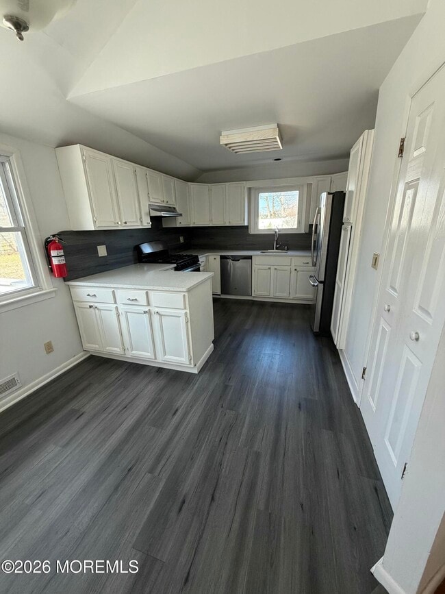 Photo - 6 Barbara Ln