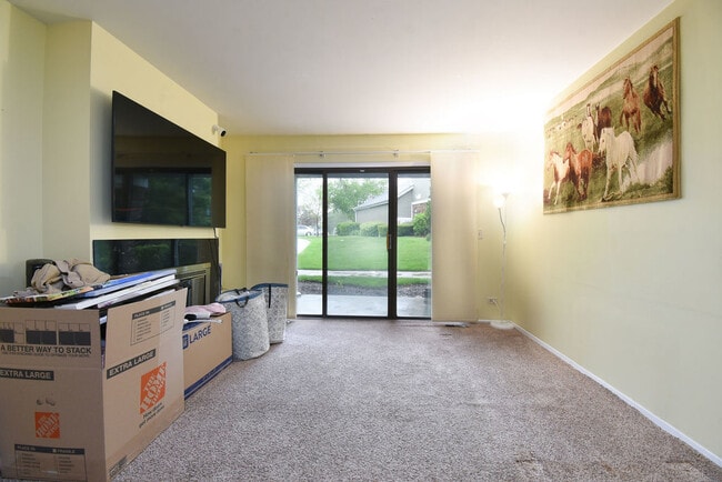 Photo - 274 Elmwood Ln Unit A1