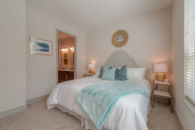 Photo - 1800 St Joseph Pkwy Unit 509