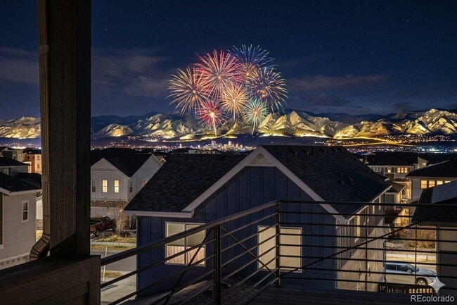 Photo - Luxury Living in the Heart of Painted Prairie – Spacious 4 Bedroom Home with Modern Finishes and ...