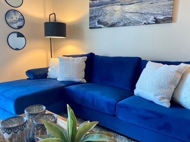 Welcome Home - Mallard Lake Rental