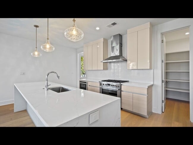 Photo - NEW CONSTRUCTION 4 bedroom home in Downtown Memphis