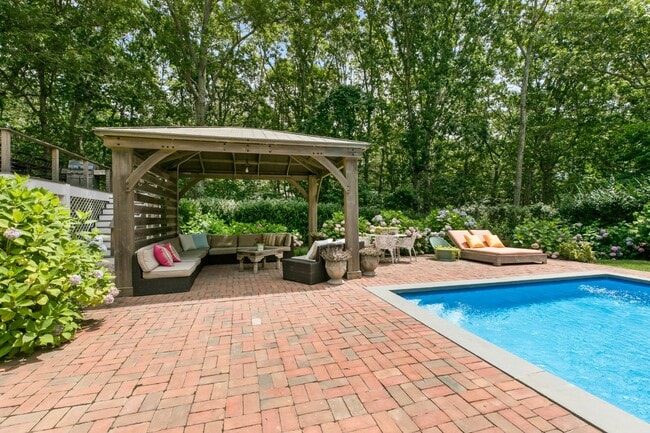Photo - 12 Bob White Dr