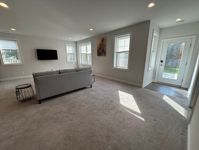 Photo - 9683 Parkland Meadow Lane