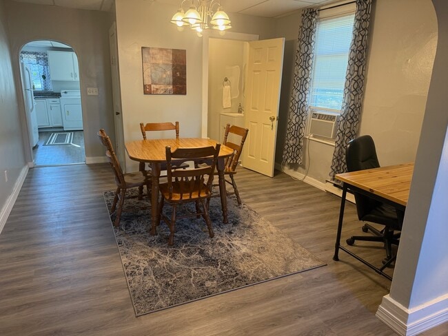 Photo - 115 N Water St