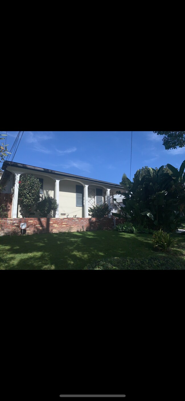 Exterior - 737 Venice Way Unit #3