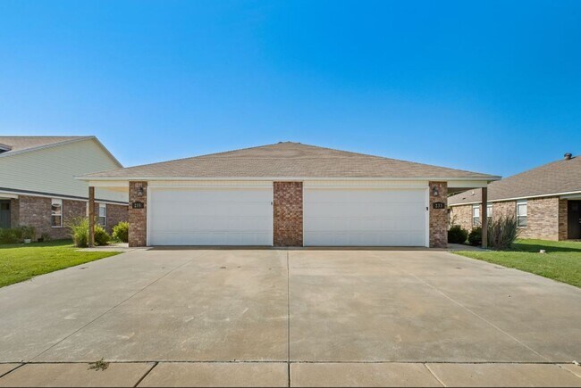 Photo - 235 E Anabranch Ct Unidad 233