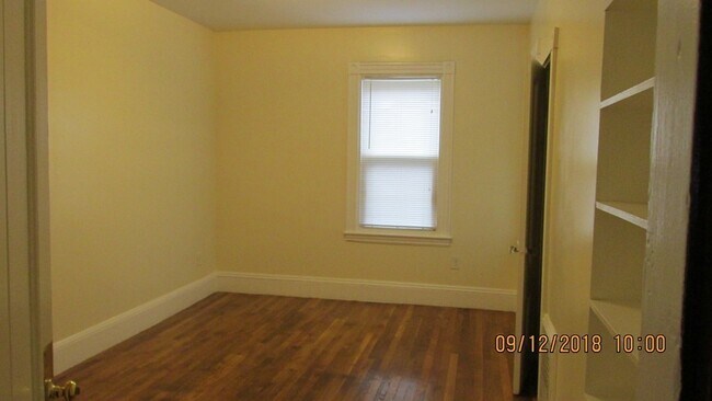 Photo - 19 Rockwell St Unit 1